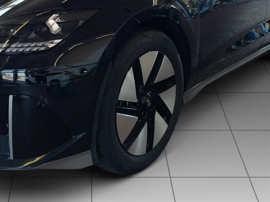 Fahrzeugabbildung Hyundai IONIQ 6 77,4kWh 4WD UNIQ HUD Navi Digitales Cockpit Memory Sitze Soundsystem Bose
