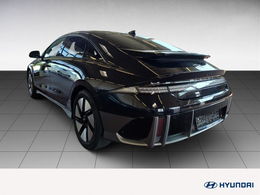 Fahrzeugabbildung Hyundai IONIQ 6 77,4kWh 4WD UNIQ HUD Navi Digitales Cockpit Memory Sitze Soundsystem Bose