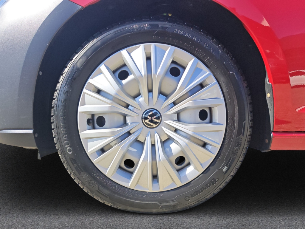 Fahrzeugabbildung Volkswagen Caddy Basis TDI 7-Sitzer NAVI PDC GRA Klima DAB