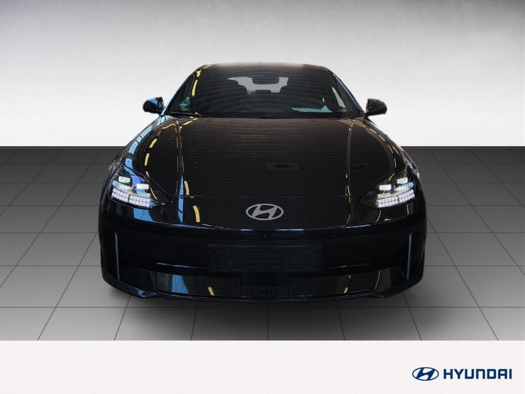 Fahrzeugabbildung Hyundai IONIQ 6 77,4kWh 4WD UNIQ 20LM HUD Navi Digitales Cockpit Memory Sitze Soundsystem