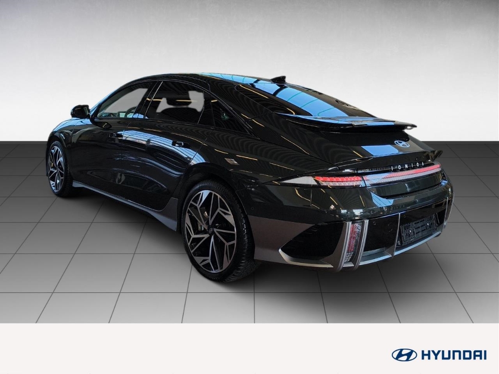 Fahrzeugabbildung Hyundai IONIQ 6 77,4kWh 4WD UNIQ 20LM HUD Navi Digitales Cockpit Memory Sitze Soundsystem