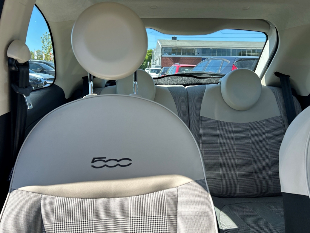 Fahrzeugabbildung Fiat 500 1.2 Lounge Klimaauto PDC LM Allwetter