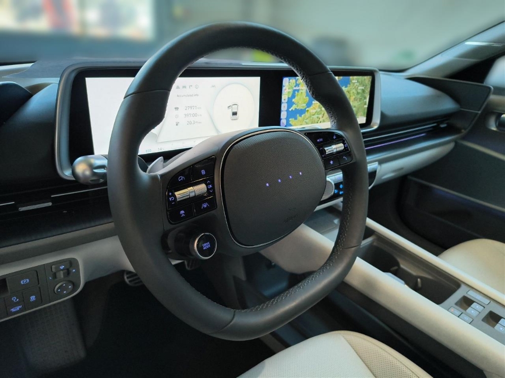 Fahrzeugabbildung Hyundai IONIQ 6 77,4kWh 4WD UNIQ 20LM Schiebedach HUD Navi Digitales Cockpit Memory Sitze Soundsystem