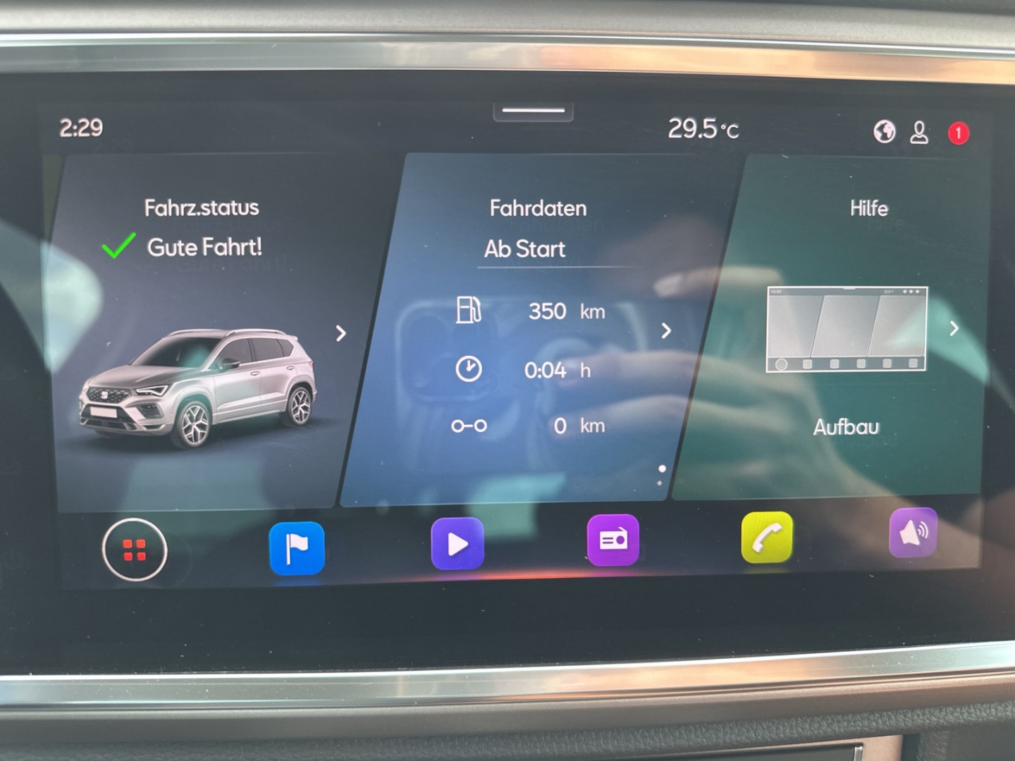 Fahrzeugabbildung SEAT Ateca 1.5 TSI DSG Experience ACC Navi SHZ R-Kam