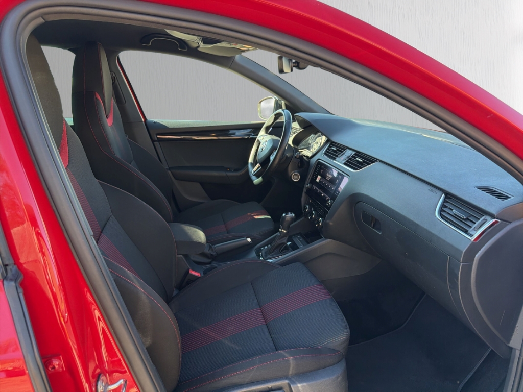 Fahrzeugabbildung SKODA Octavia Combi 1.5 TSI Style PDC SHZ Navi Klima