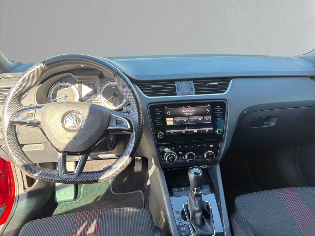 Fahrzeugabbildung SKODA Octavia Combi 1.5 TSI Style PDC SHZ Navi Klima