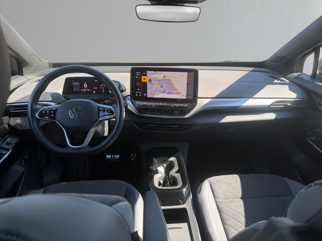 Fahrzeugabbildung Volkswagen ID.5 Pro 128 kW 77 kWh AHK hzbWSS EasyOpen 360°