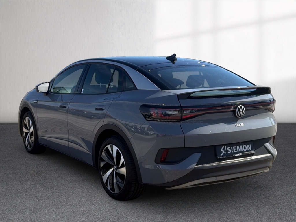 Fahrzeugabbildung Volkswagen ID.5 Pro 128 kW 77 kWh AHK hzbWSS EasyOpen 360°