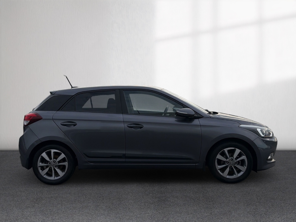 Fahrzeugabbildung Hyundai i20 YES! Plus 1.2 Style Klimaauto SHZ PDC GRA