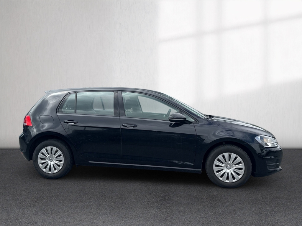Fahrzeugabbildung Volkswagen Golf BMT VII 1.2 TSI Klimaautom PDCv+h SHZ Servo