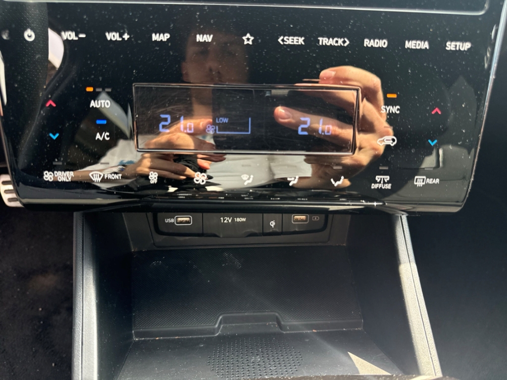 Fahrzeugabbildung Hyundai TUCSON T-GDI PHEV 4WD N-LINE ACC PDC R-Kam Navi