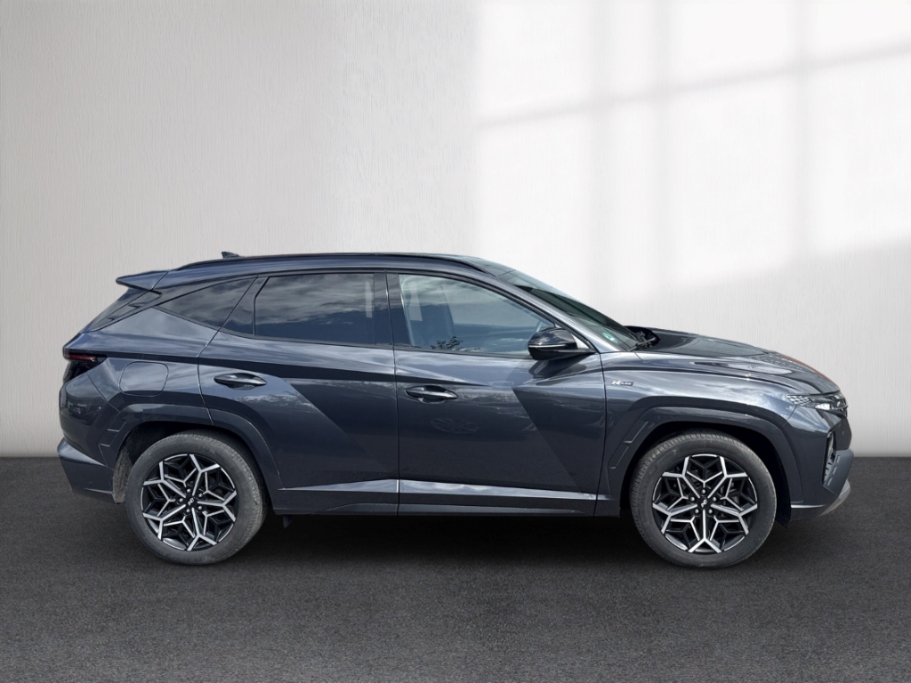 Fahrzeugabbildung Hyundai TUCSON T-GDI PHEV 4WD N-LINE ACC PDC R-Kam Navi