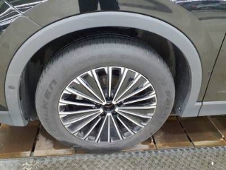 Fahrzeugabbildung Volkswagen Tiguan 1.5 eTSI DSG Goal IQ.Light AHK SHZ NAVI PDC ParkAss FrontA