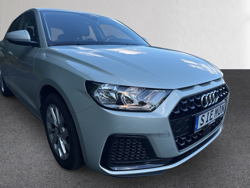 Fahrzeugabbildung Audi A1 Sportback 30 TFSI advanced Sportsitz SHZ PDC
