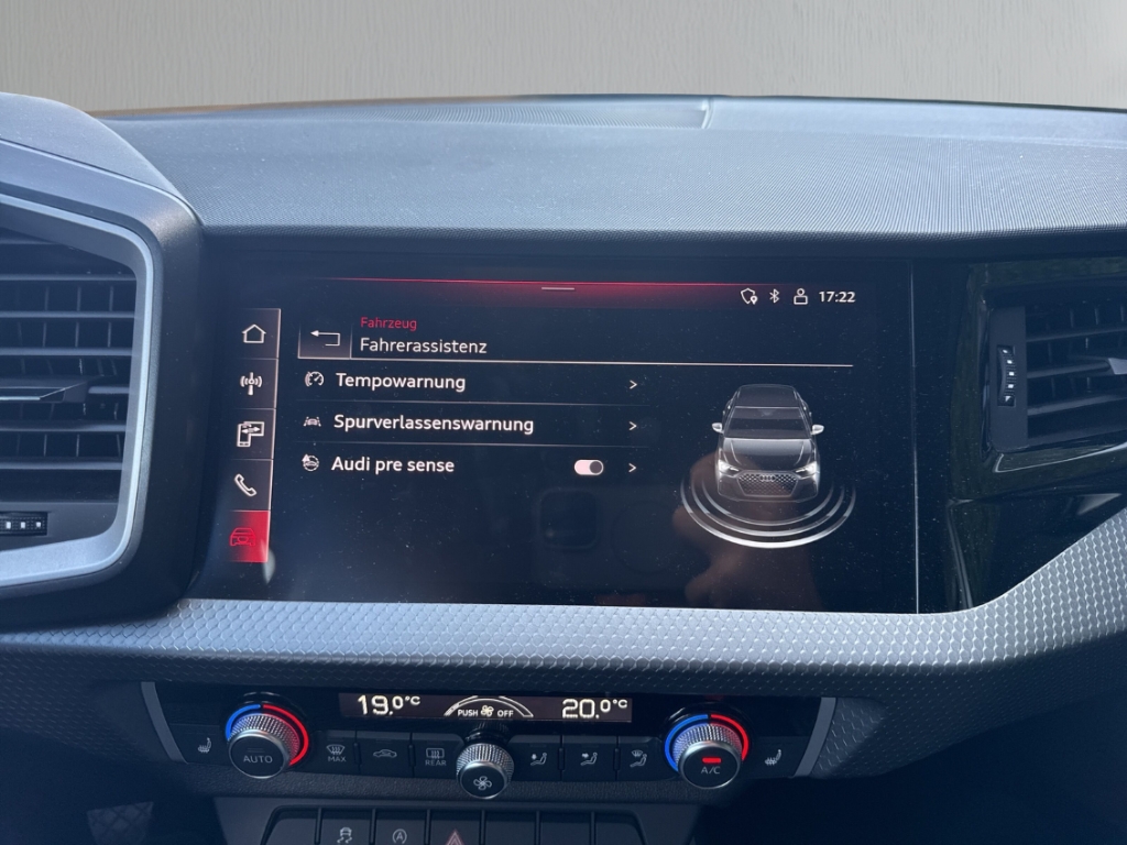 Fahrzeugabbildung Audi A1 Sportback 30 TFSI advanced Sportsitz SHZ PDC