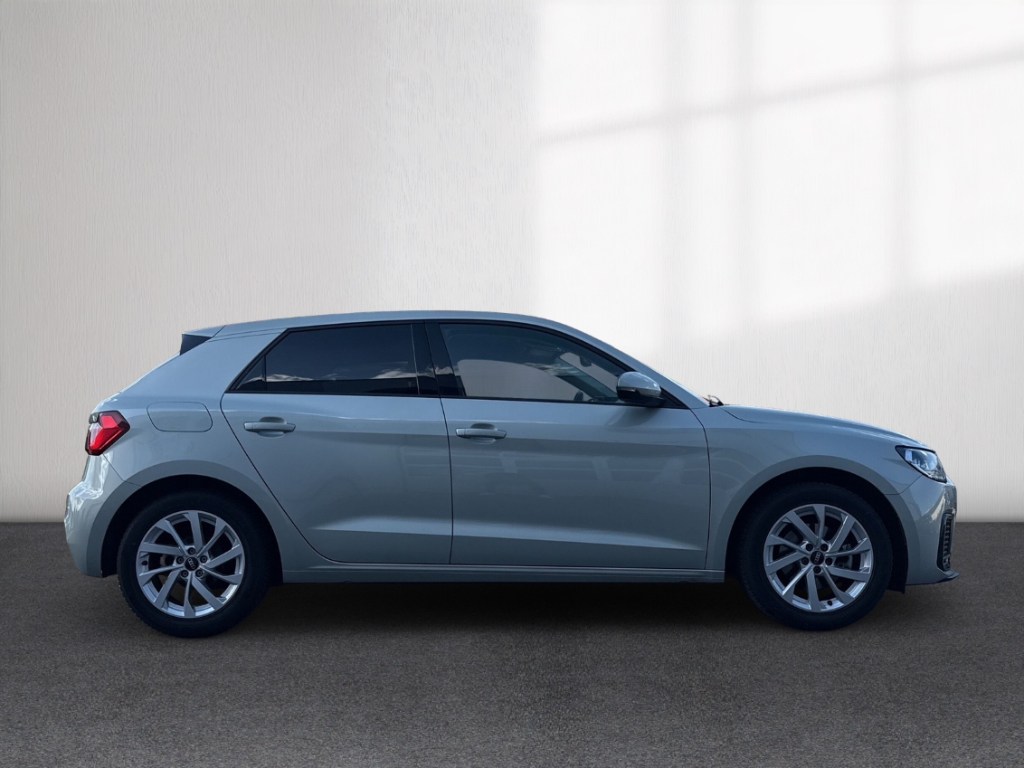 Fahrzeugabbildung Audi A1 Sportback 30 TFSI advanced Sportsitz SHZ PDC
