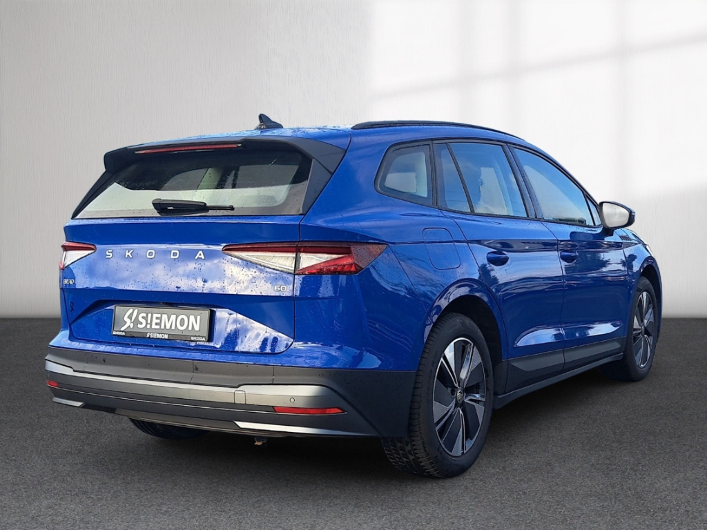 Fahrzeugabbildung SKODA Enyaq 60 Loft 132 kW 58 kWh Nav Tempo PDC Kamera