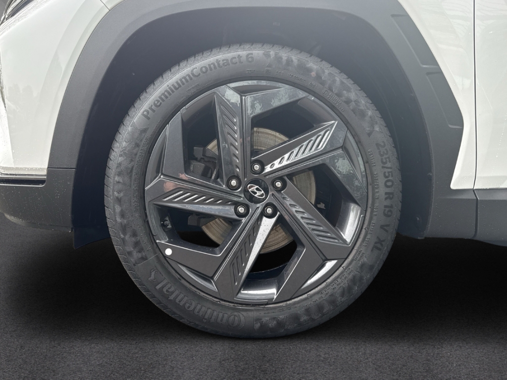 Fahrzeugabbildung Hyundai TUCSON 1.6 T-GDi MT 2WD ADVANTAGE Navi Digitales Cockpit Soundsystem