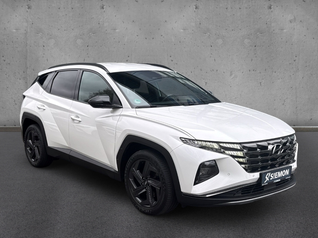 Fahrzeugabbildung Hyundai TUCSON 1.6 T-GDi MT 2WD ADVANTAGE Navi Digitales Cockpit Soundsystem