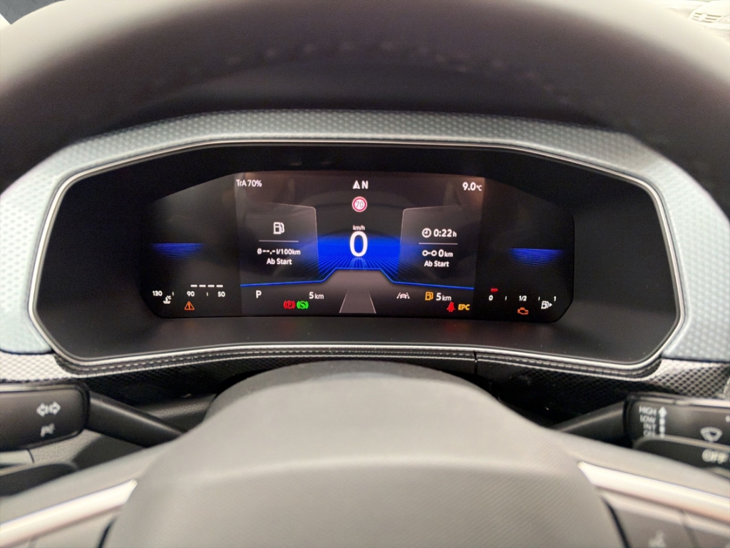 Fahrzeugabbildung Volkswagen T-Cross 1.0 TSI Energy AHK GJR R-Kamera ACC Navi SHZ