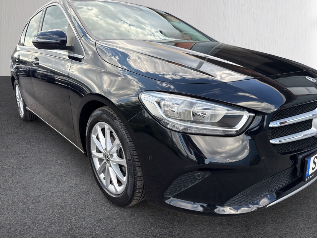 Fahrzeugabbildung Mercedes-Benz B 180 Progressive Business MBUX Navi PDC SHZ Bluetooth