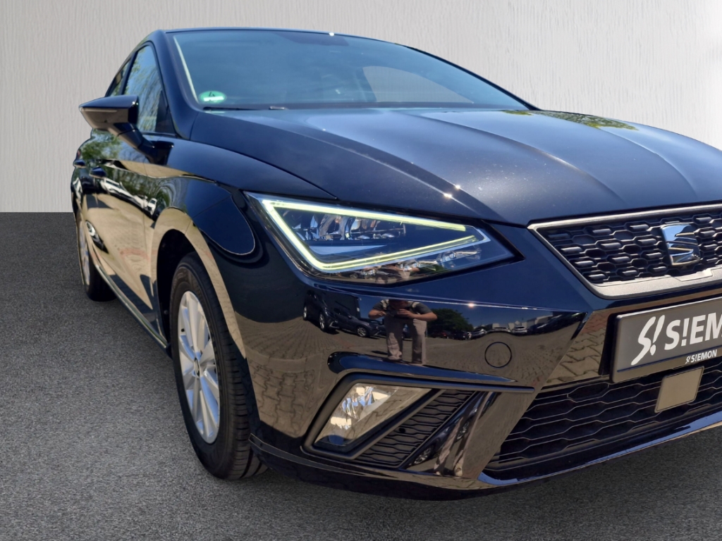 Fahrzeugabbildung SEAT Ibiza 1.0 TSI Style LED SHZ Klima PDC FullLink