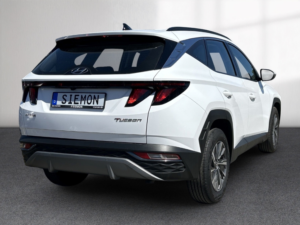 Fahrzeugabbildung Hyundai TUCSON 1.6 T-GDI MT 2WD SELECT LED Funkt-P Navi Smart Sense+ Digitales Cockpit Apple CarPlay