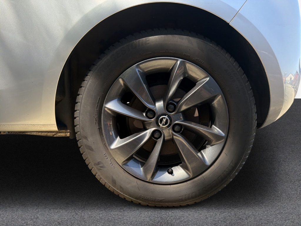 Fahrzeugabbildung Opel Corsa E 1.4 120 Jahre Klima IntelliLink SHZ RKam