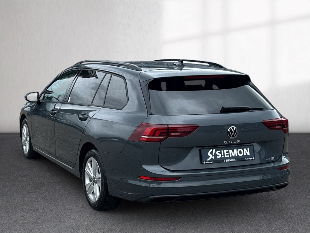Fahrzeugabbildung Volkswagen Golf Variant 1.5 eTSI 110 Life ACC LED SHZ GJR Privacy