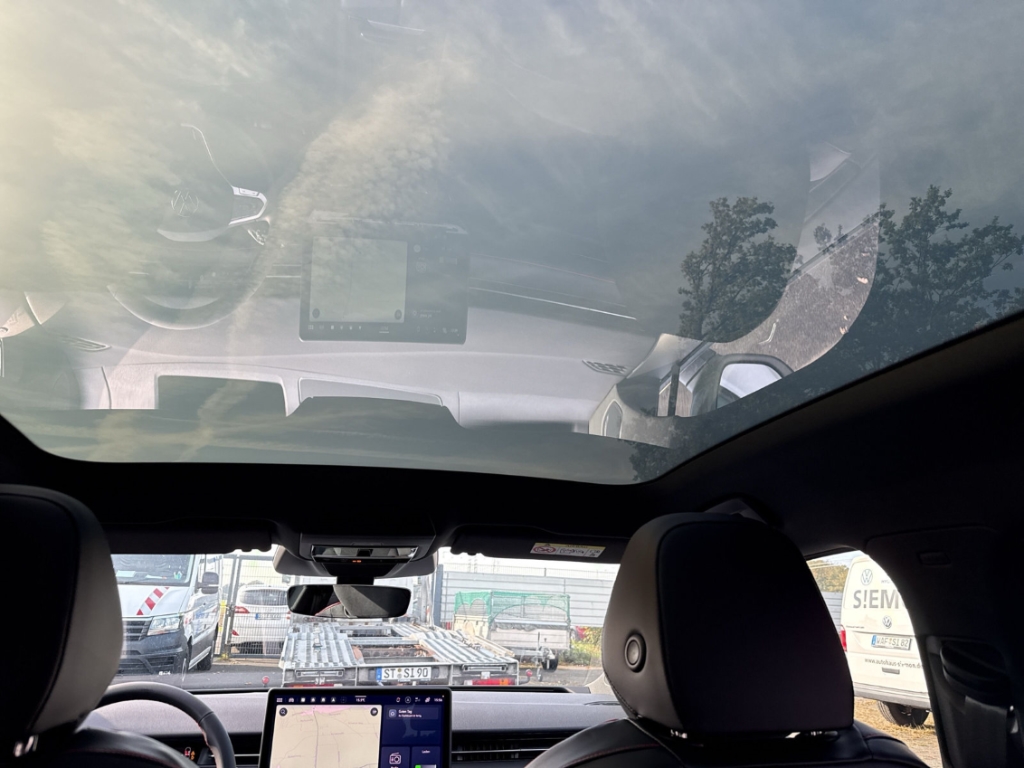 Fahrzeugabbildung Volkswagen ID.7 GTX Tourer 250 kW 4MOTION SHZ PDCv+h LED