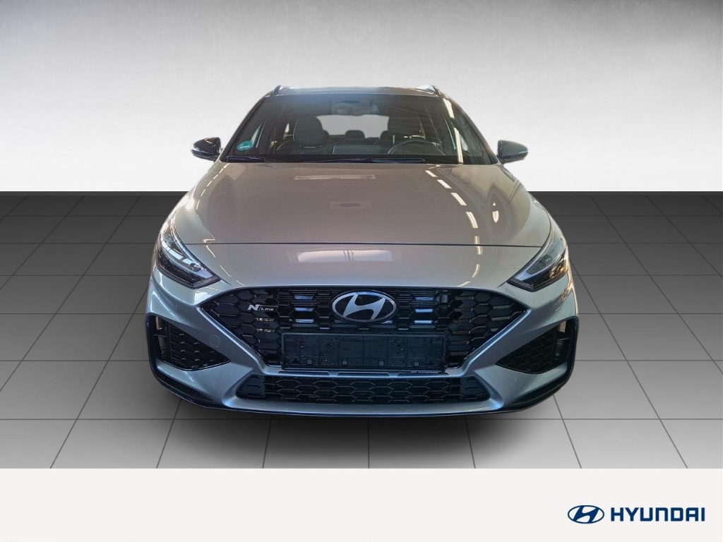 Fahrzeugabbildung Hyundai i30 FL Kombi 1.5 T-GDI MT MY25 N-Line Sitz-Paket Sportpaket Navi Digitales Cockpit