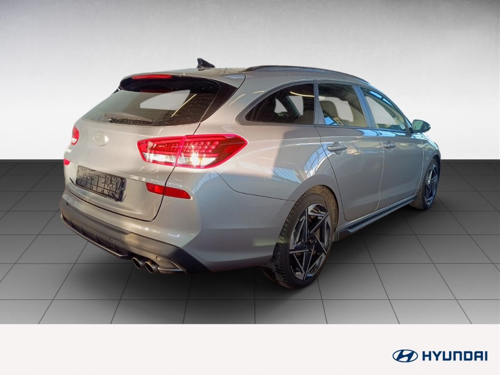 Fahrzeugabbildung Hyundai i30 FL Kombi 1.5 T-GDI MT MY25 N-Line Sitz-Paket Sportpaket Navi Digitales Cockpit