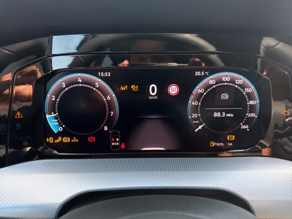 Fahrzeugabbildung Volkswagen Golf VIII Energy TSI AHK-el. klappb. Navi Digitales Cockpit B & O LED ACC Apple CarPlay
