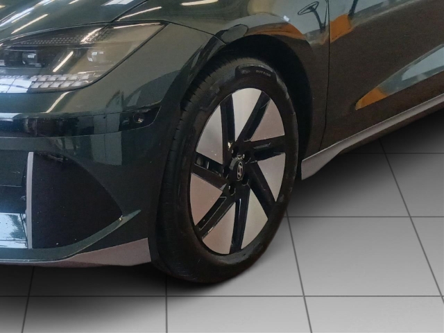 Fahrzeugabbildung Hyundai IONIQ 6 77,4kWh 4WD UNIQ HUD Navi Digitales Cockpit Memory Sitze Soundsystem Bose