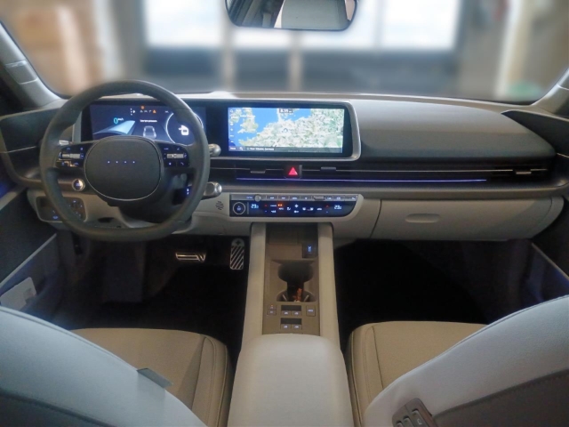 Fahrzeugabbildung Hyundai IONIQ 6 77,4kWh 4WD UNIQ HUD Navi Digitales Cockpit Memory Sitze Soundsystem Bose