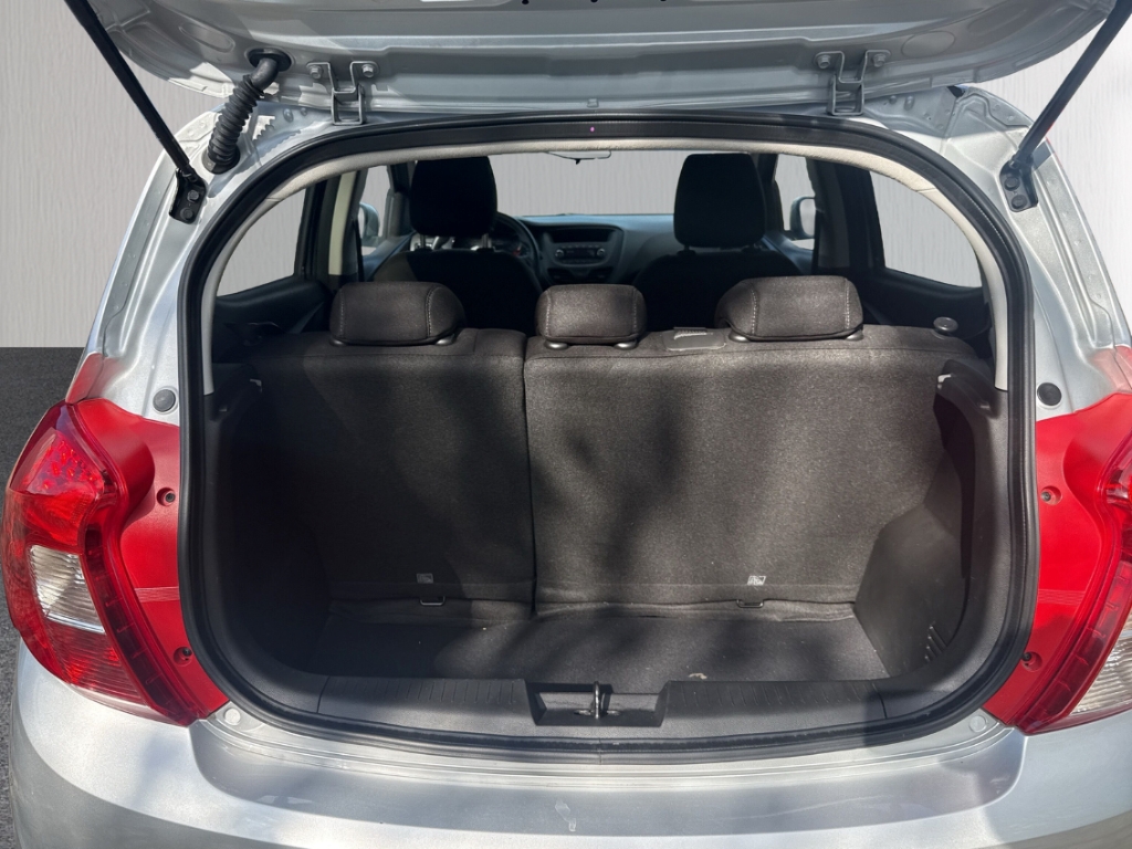 Fahrzeugabbildung Opel Karl 1.0 Excite Automatik Klima PDC SHZ GRA LHZ