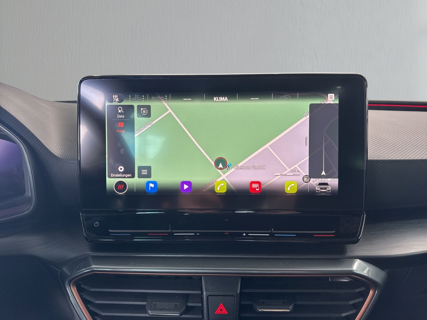 Fahrzeugabbildung CUPRA Leon Sportstourer VZ PANO NAV ACC KLIM LED KESSY