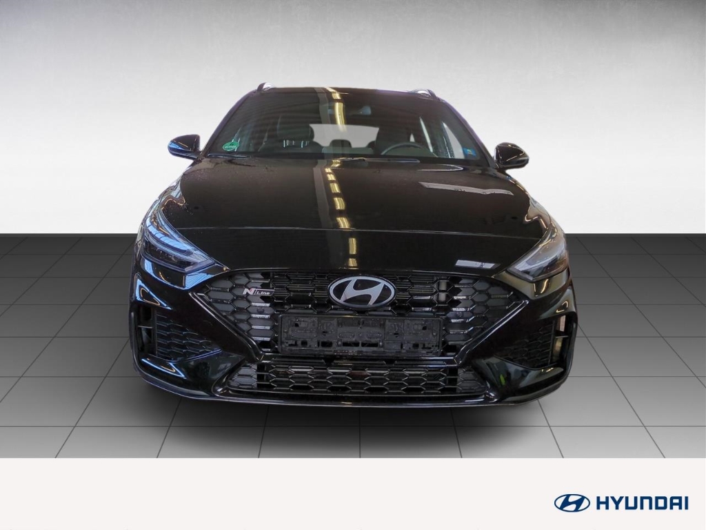 Fahrzeugabbildung Hyundai i30 FL Kombi 1.5 T-GDI 48V DCT N-Line Sitz-Paket MY25 Sportpaket Navi Digitales Cockpit