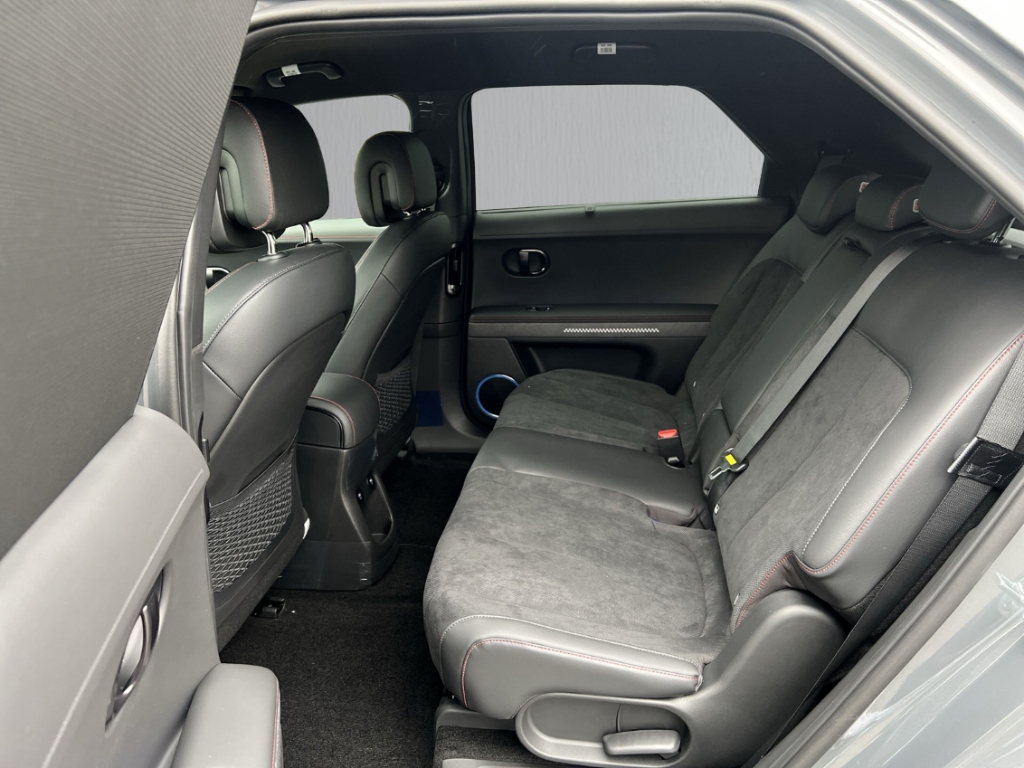 Fahrzeugabbildung Hyundai IONIQ 5 FL MY26 84kWh 4WD N-Line X Sitz-P Matrix Navi Digitales Cockpit LED ACC
