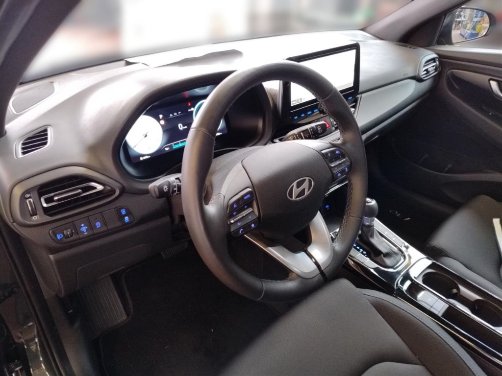 Fahrzeugabbildung Hyundai i30 FL Kombi 1.0 T-GDI DCT Advantage Plus-P MY25 Navi Digitales Cockpit LED ACC Apple CarPlay
