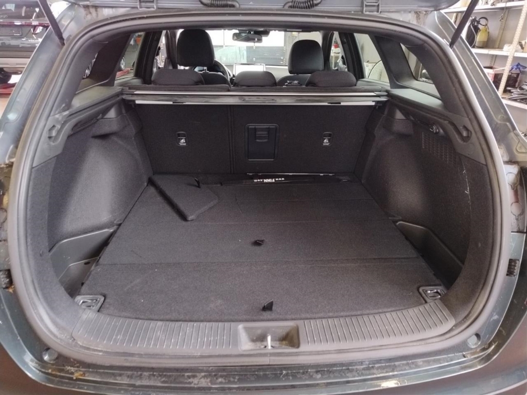Fahrzeugabbildung Hyundai i30 FL Kombi 1.0 T-GDI DCT Advantage Plus-P MY25 Navi Digitales Cockpit LED ACC Apple CarPlay
