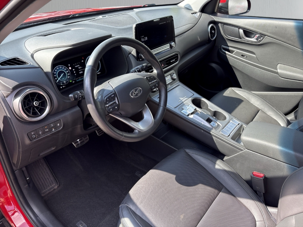 Fahrzeugabbildung Hyundai KONA Elektro Prime 64kWh LED ACC HuD e.Sitze RKam CarPlay SHZ LHZ