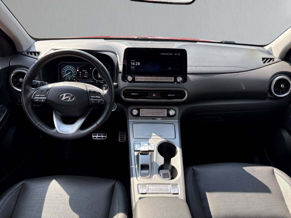 Fahrzeugabbildung Hyundai KONA Elektro Prime 64kWh LED ACC HuD e.Sitze RKam CarPlay SHZ LHZ