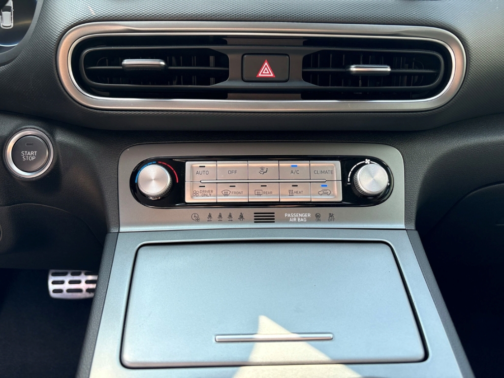 Fahrzeugabbildung Hyundai KONA Elektro Prime 64kWh LED ACC HuD e.Sitze RKam CarPlay SHZ LHZ