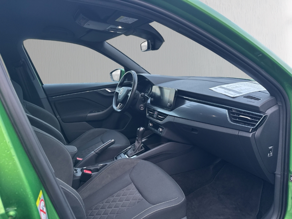 Fahrzeugabbildung SKODA Kamiq Style VIRT Sportsitze LED Klima ACC