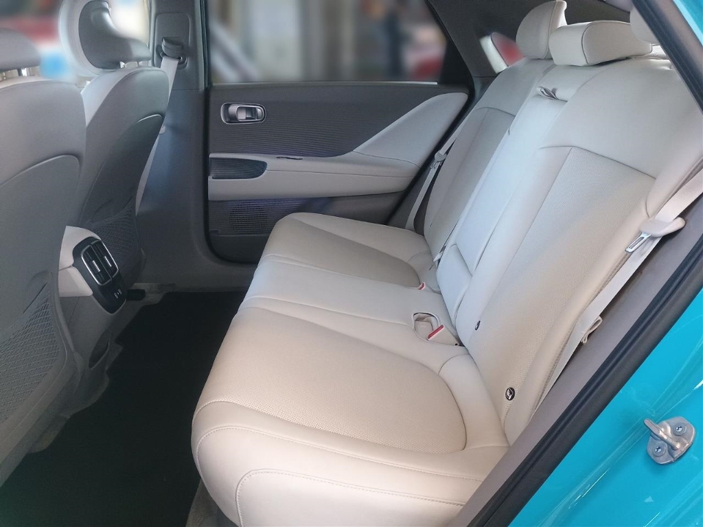 Fahrzeugabbildung Hyundai IONIQ 6 77,4kWh 4WD UNIQ Digi-Spiegel HUD Navi Digitales Cockpit Memory Sitze Soundsystem Bose