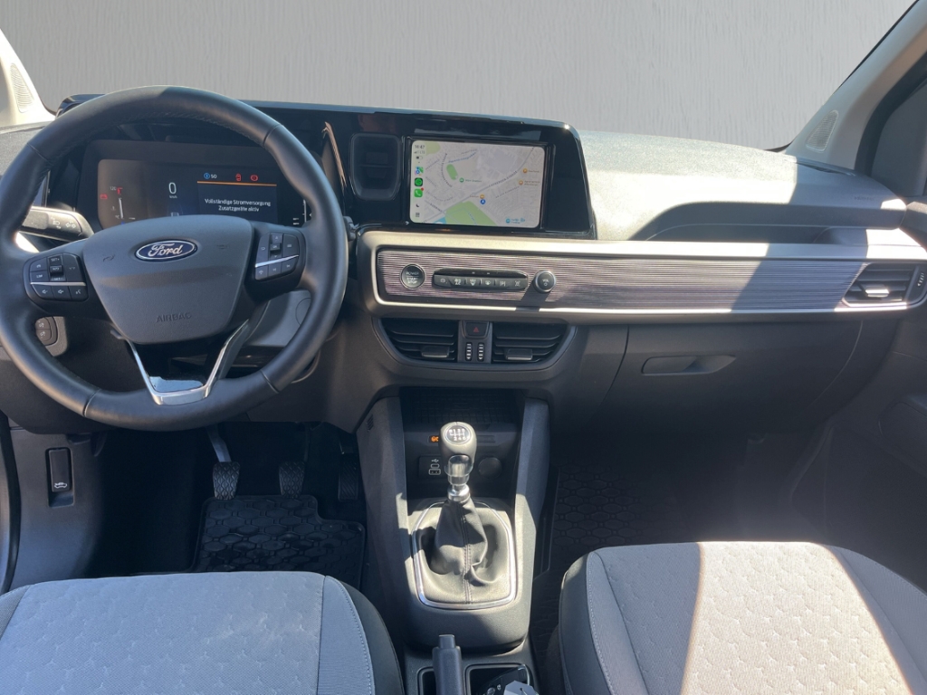 Fahrzeugabbildung Ford Tourneo Courier Titanium AHK AAC LM17 Winterpak. LED TFL