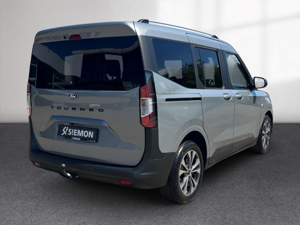 Fahrzeugabbildung Ford Tourneo Courier Titanium AHK AAC LM17 Winterpak. LED TFL