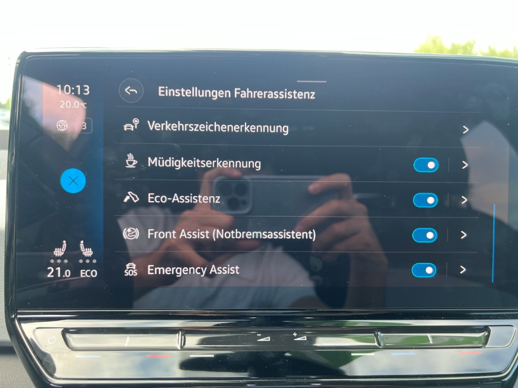 Fahrzeugabbildung Volkswagen ID.3 Pro 58 kWh 150 kW AHK IQ.DRIVE Nav ACC 360°