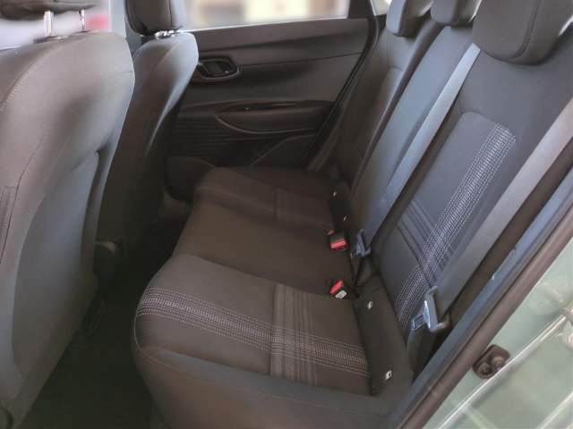 Fahrzeugabbildung Hyundai i20 FL 1.2 MT Select Funktionspaket Navi Apple CarPlay Android Auto Musikstreaming